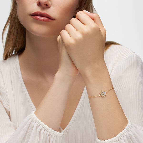 Guilloch&eacute; Yellow Gold and Diamond Bracelet, Small